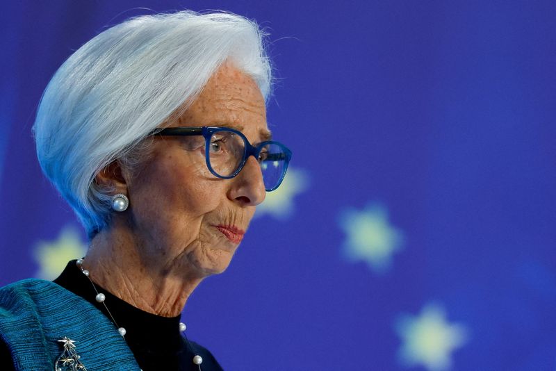 Lagarde abandona discurso del secretario de Comercio de EEUU en Davos crítico con Europa: fuentes