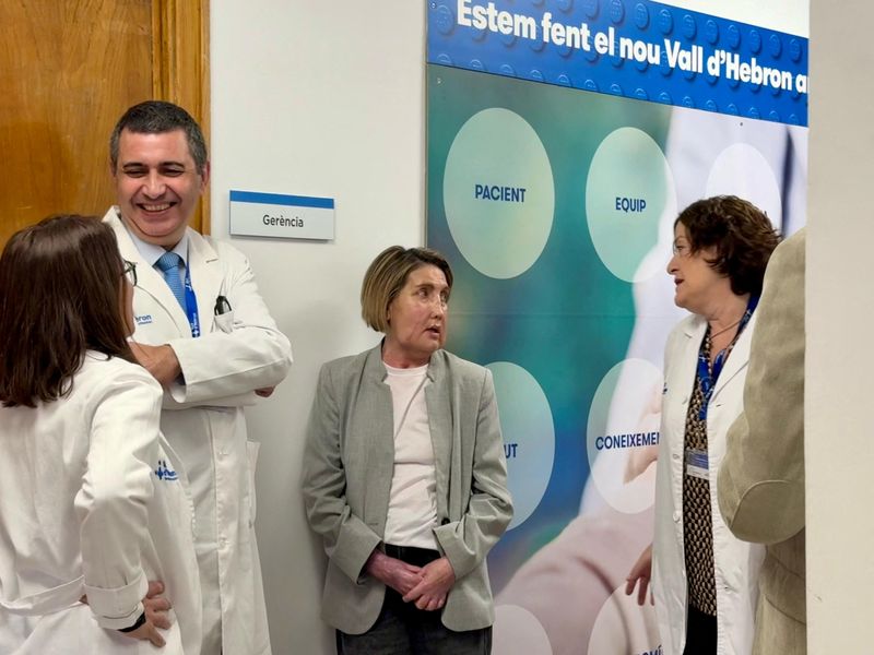 España realiza un trasplante facial pionero a partir de una donante que solicitó la muerte asistida