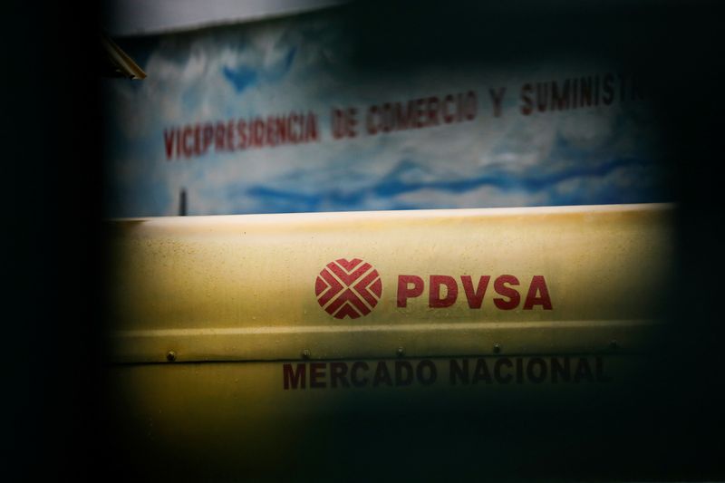 Magnate petrolero Ruperti, retenido por la policía de inteligencia de Venezuela: abogado