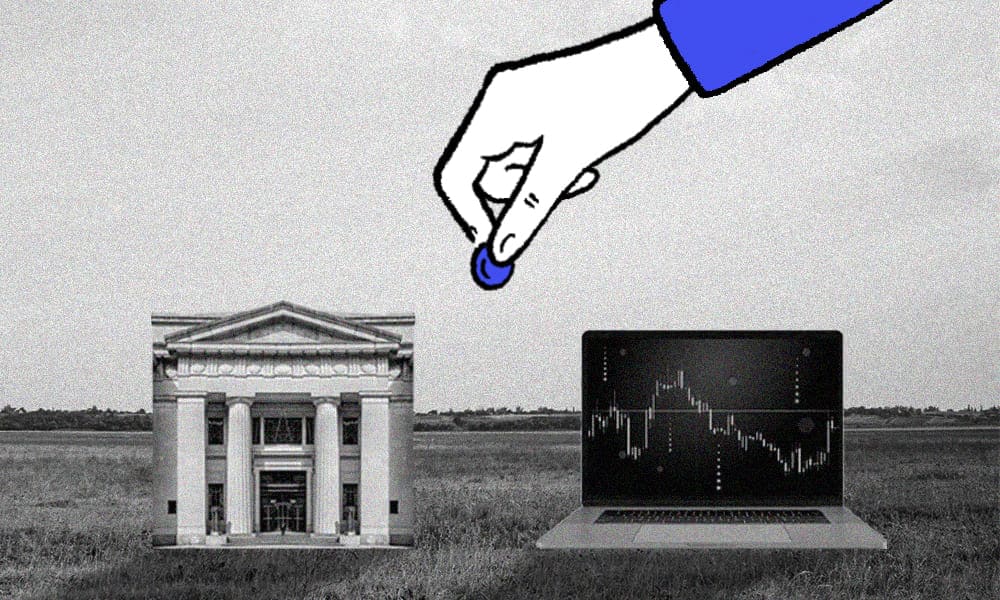 invirtiendo en una institución especializada vs un banco