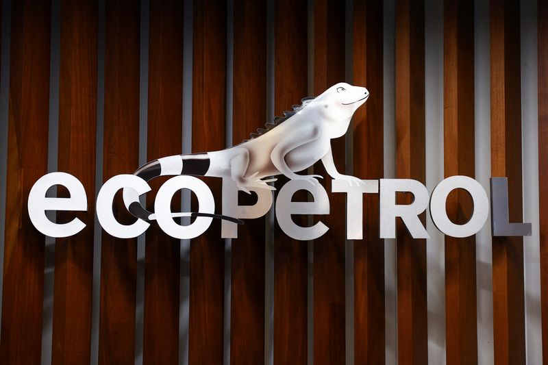 Utilidad neta de colombiano Ecopetrol baja en el tercer trimestre