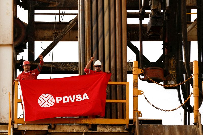 PDVSA dice que su deuda financiera sube ligeramente a 34.582 millones de dólares en 2025